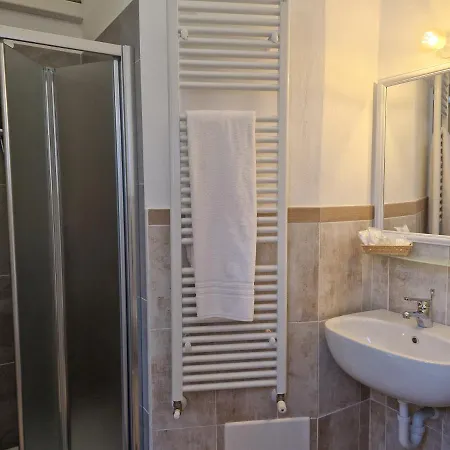 Le Rustiche Foresteria Dello